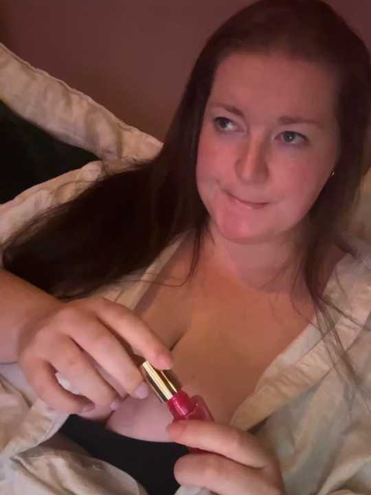 BustyBritishBBW_ cam recording