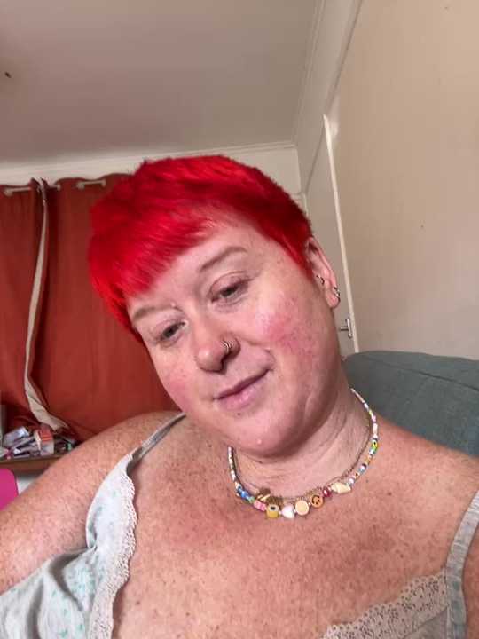 BustyRedxx cam recording
