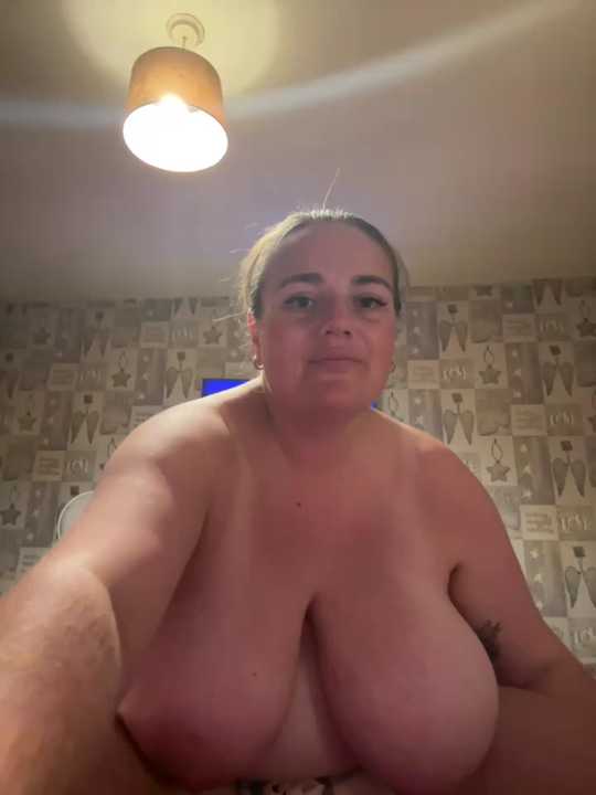 Bustygem_ cam recording