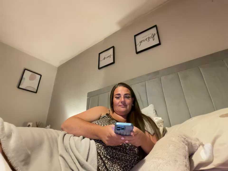 Bustygem_ cam recording