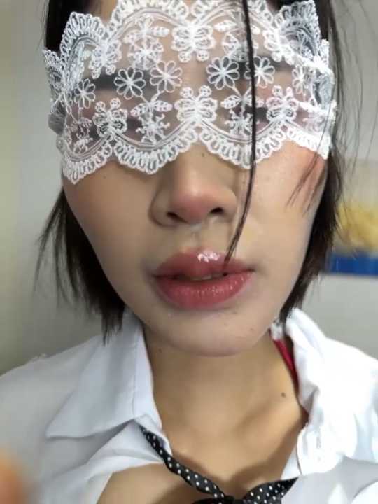 C-B-001 Stripchat recording – Oct 19, 2026