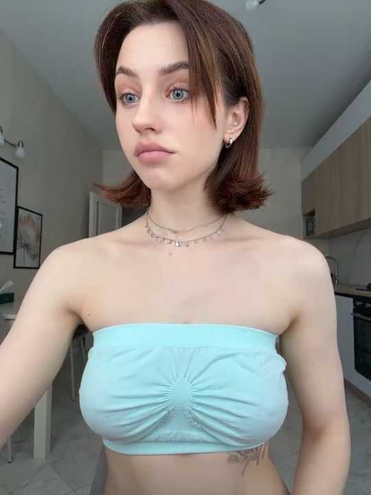 Camilla_Railian