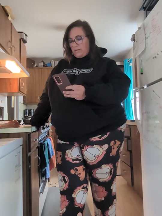 Canadian_BBW cam recording