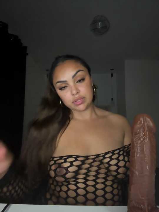CaramelCarmenxox cam recording