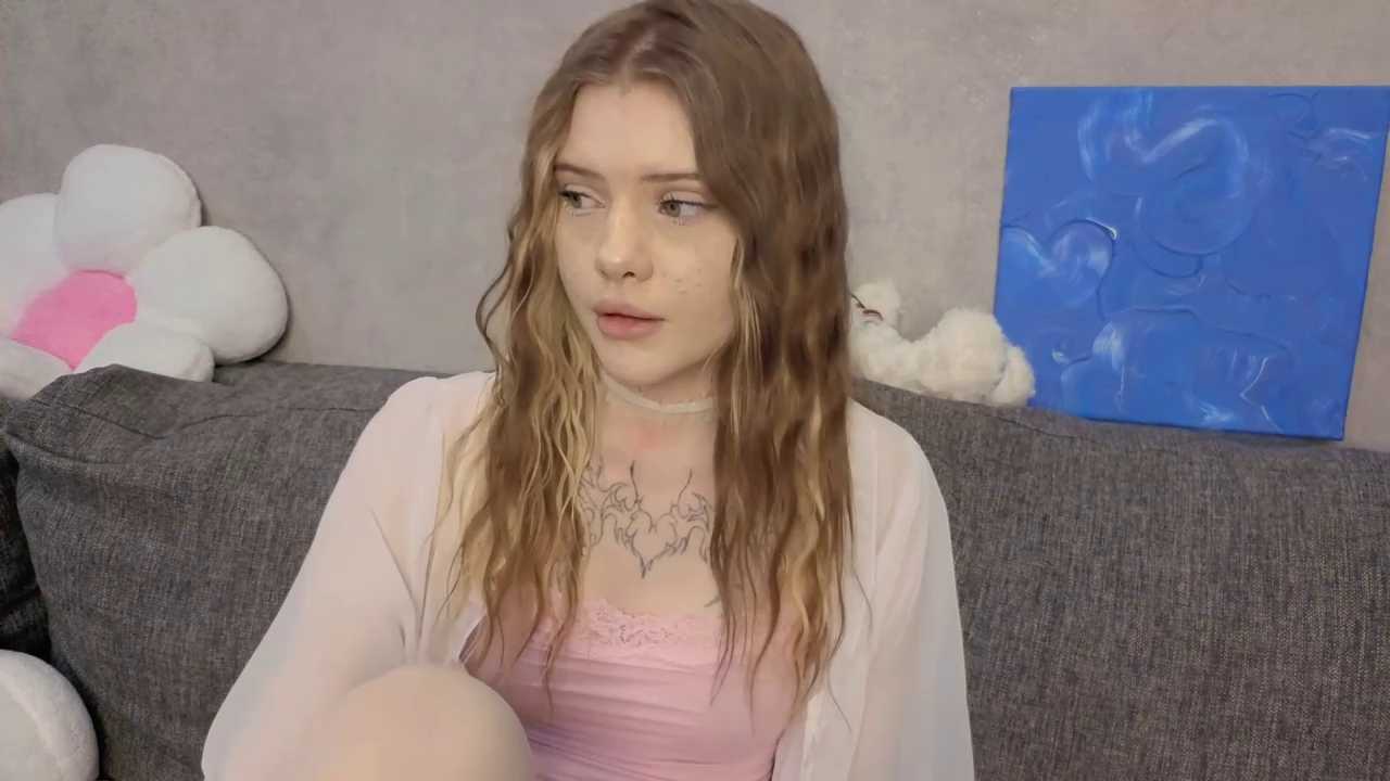 CarolinePepper cam recording