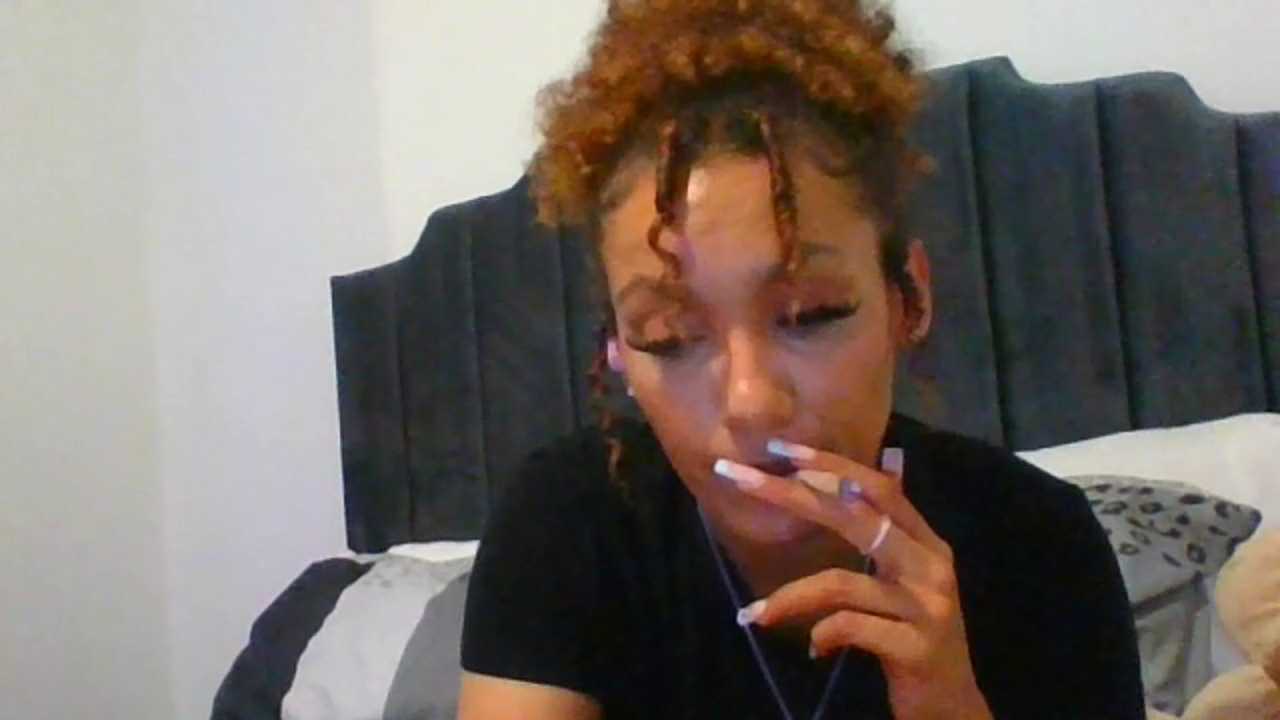 Charl_XOXO Stripchat recording – Oct 25, 2026
