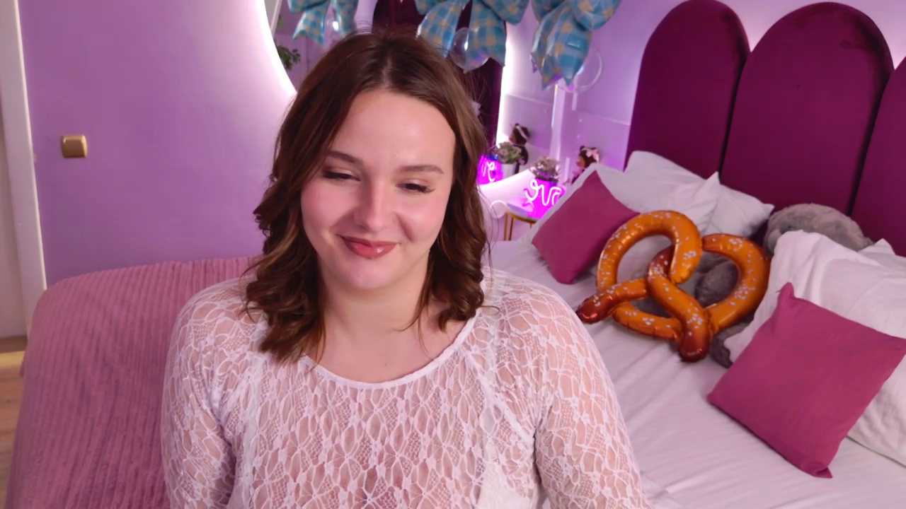 CharlotteAtwoood cam recording