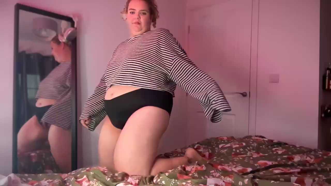 Charlottebaddiex cam recording