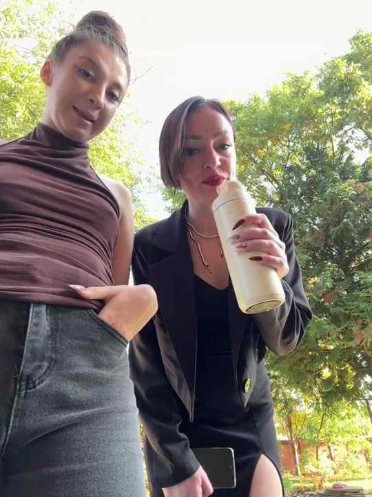 CherryBombs- Stripchat recording – Oct 24, 2026