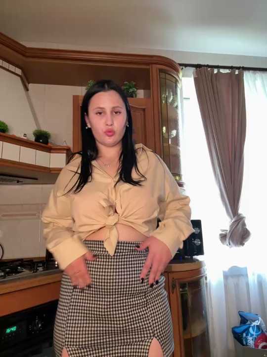 CherryBombs- Stripchat recording – Oct 16, 2026