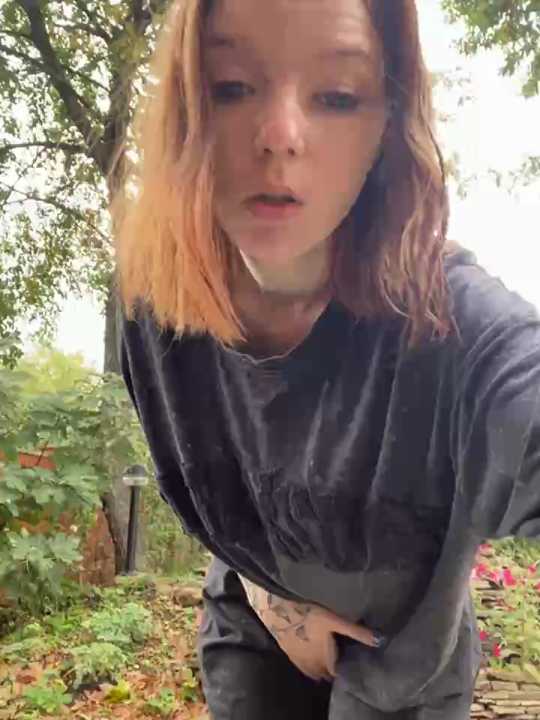CherryBombs- Stripchat recording – Oct 18, 2026