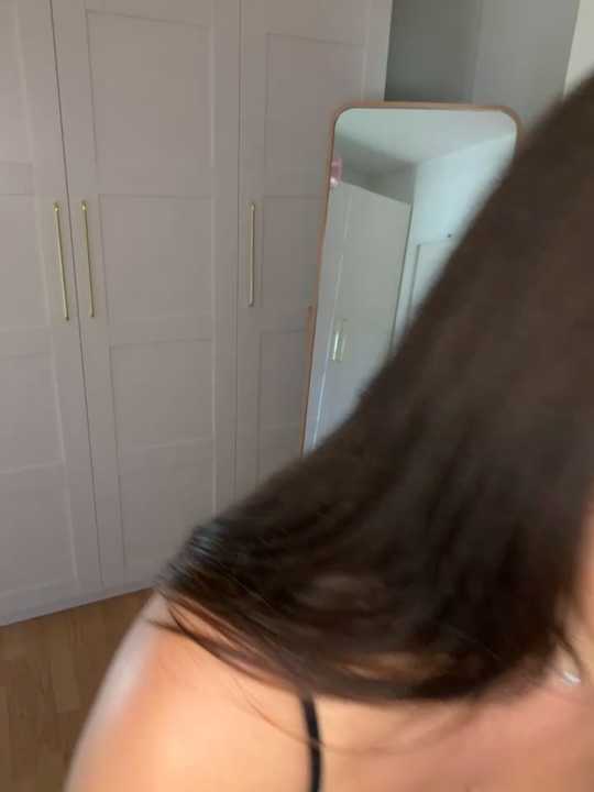 Chloe-ta cam recording