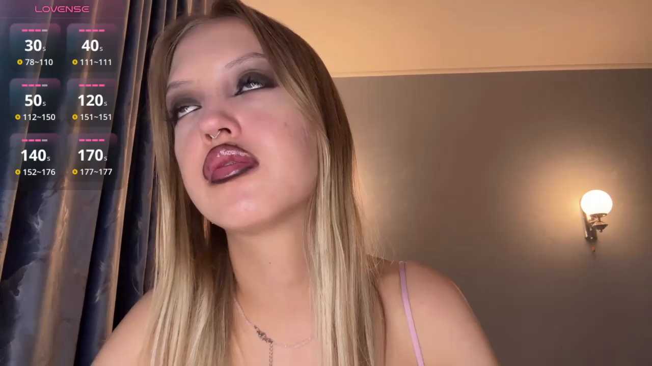 ChloeDivin Stripchat recording – Oct 19, 2026