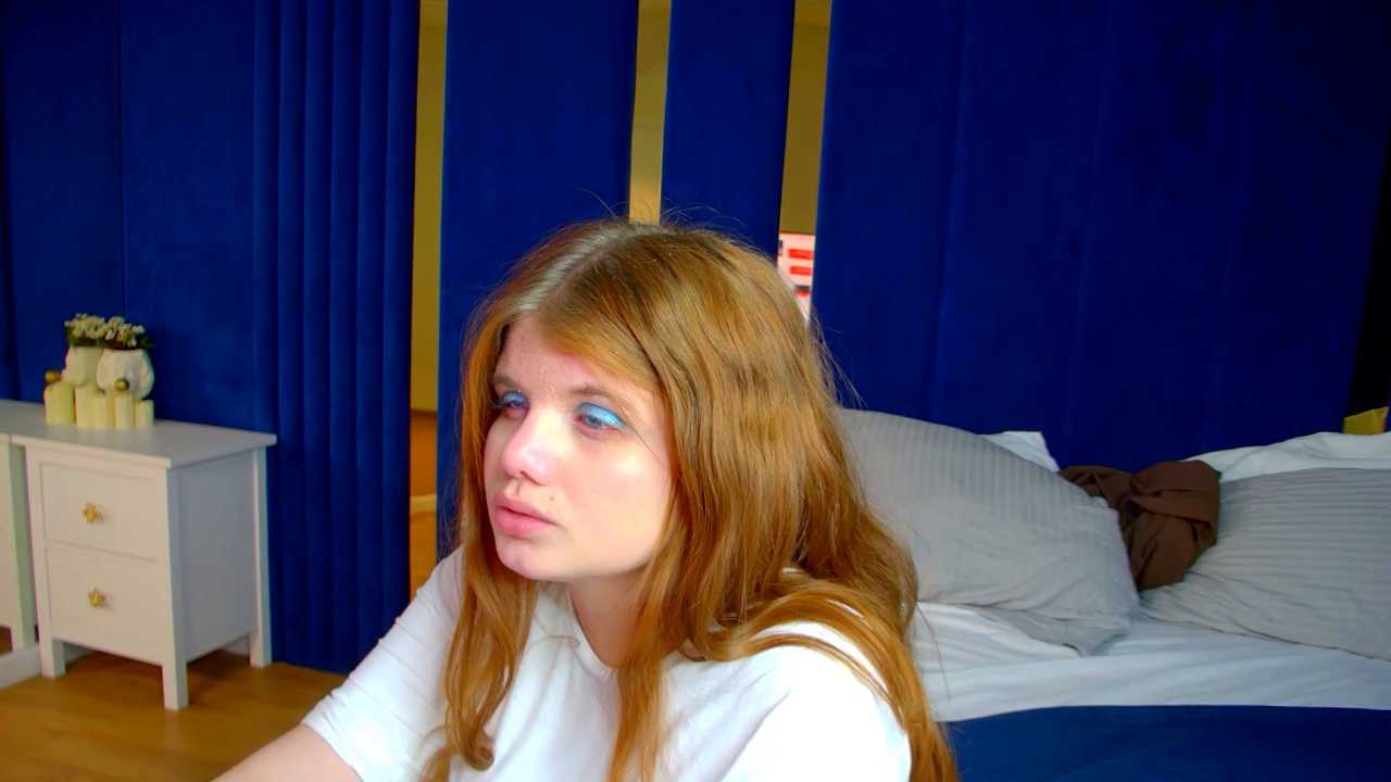 ChloeHalses cam recording