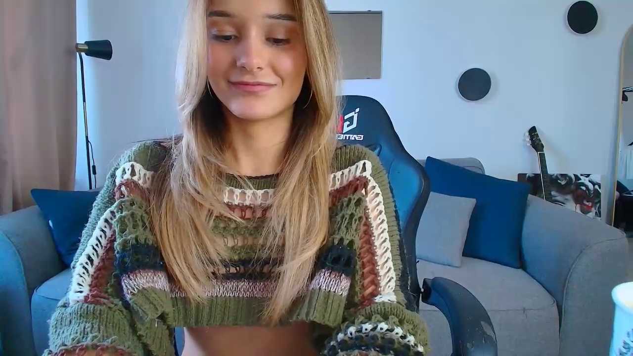 Chloe_Ravens