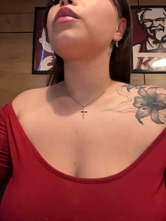 Chloe__Moon cam recording