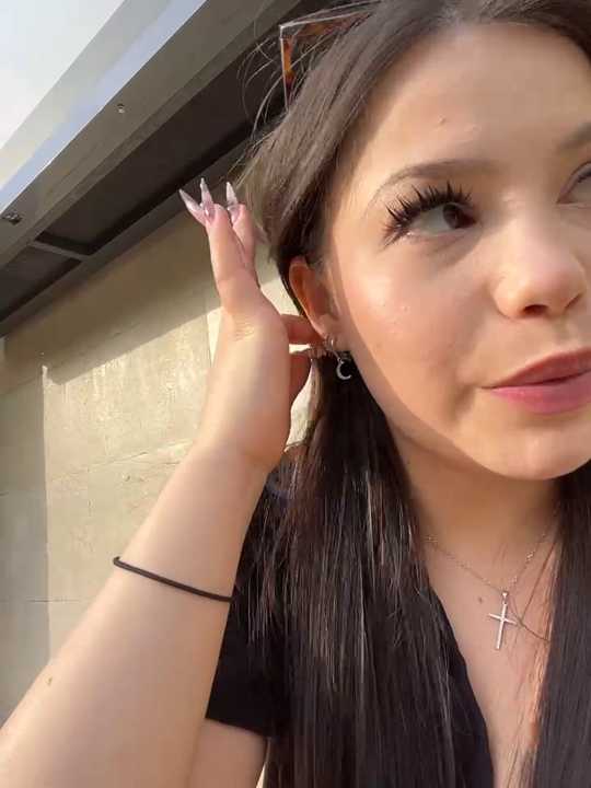 Chloe__Moon