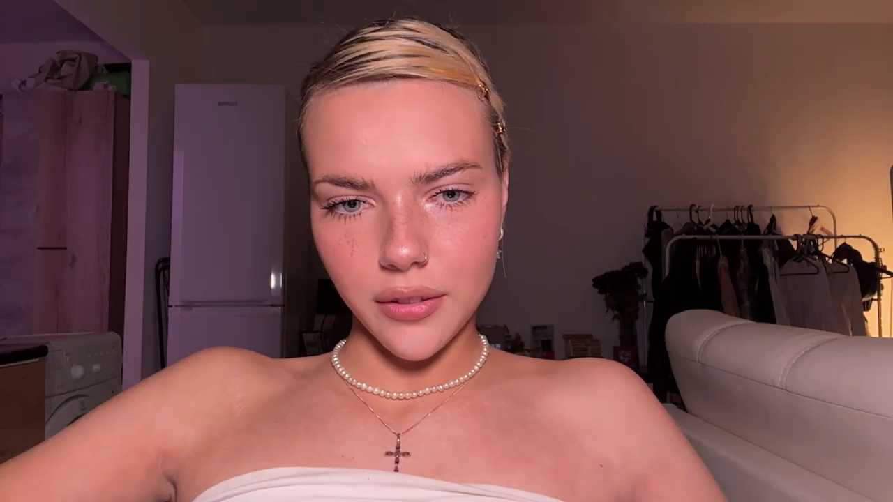 ChristelDuncombe cam recording