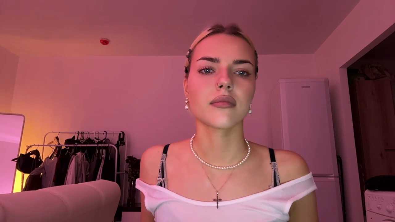 ChristelDuncombe cam recording