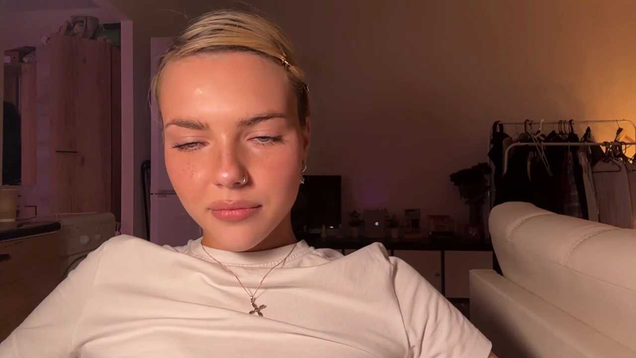 ChristelDuncombe cam recording