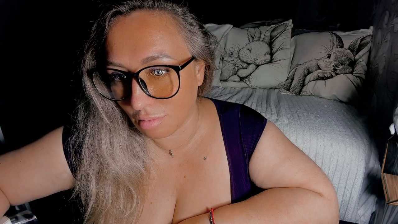 CumOnMy_Tits