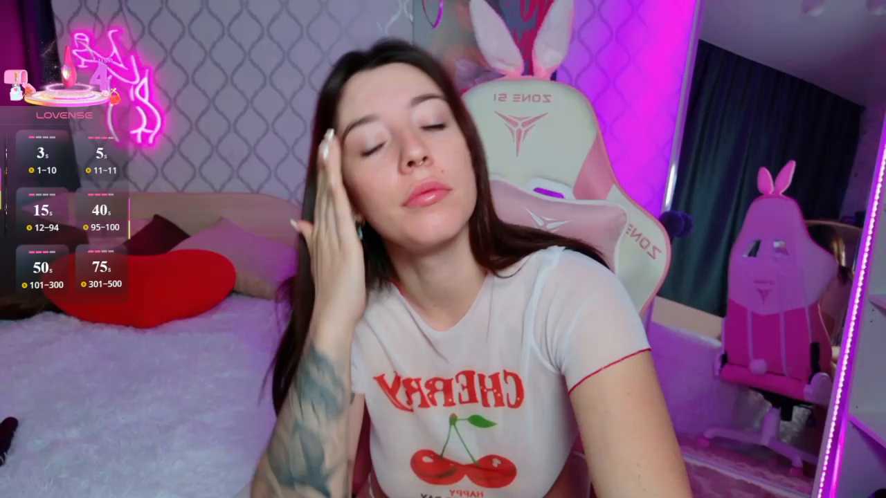 Curious_Lily cam recording