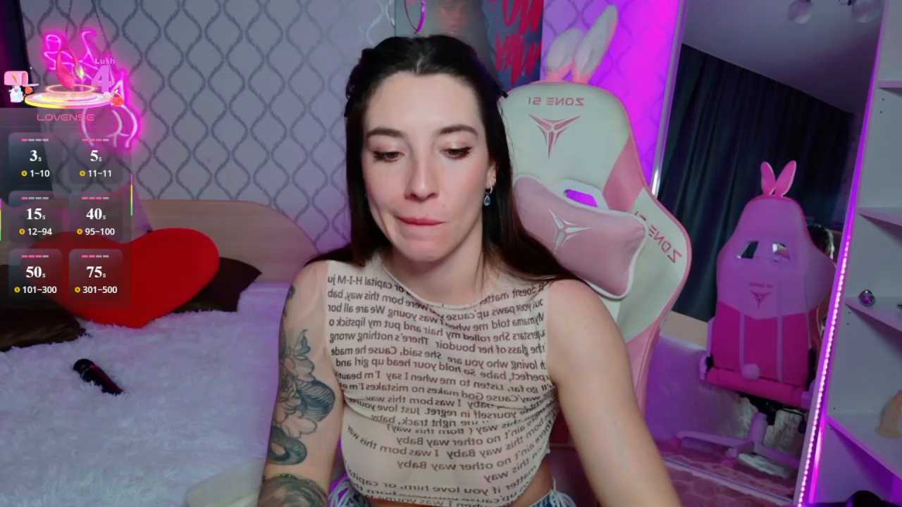 Curious_Lily cam recording