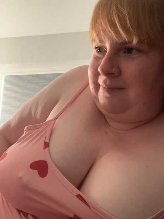 Curvy-GingeXX Stripchat recording – Oct 21, 2026