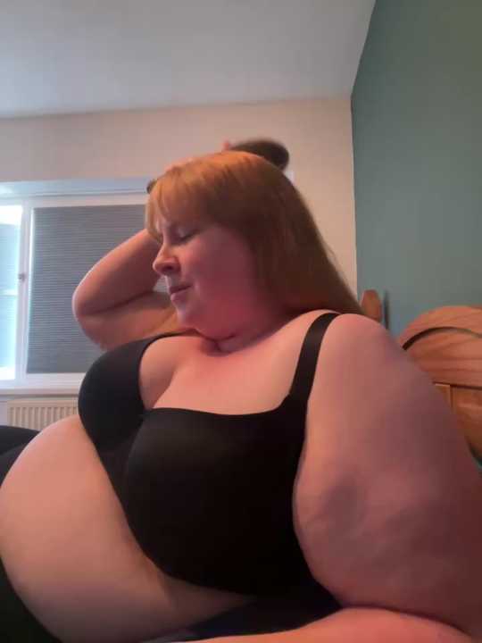 Curvy-GingeXX Stripchat recording – Oct 22, 2026