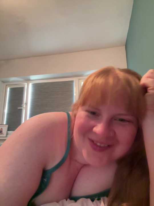 Curvy-GingeXX