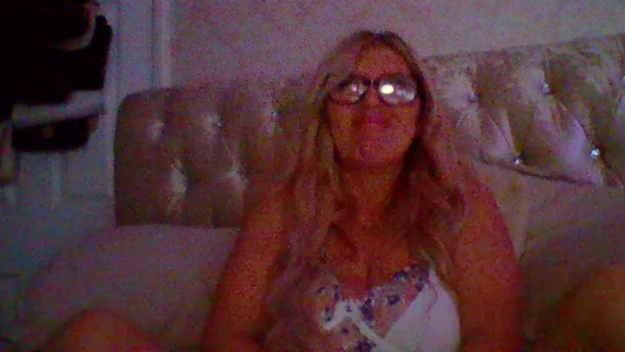 Curvy-Jenna cam recording