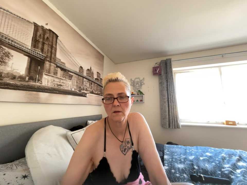 Curvy-Jinx cam recording