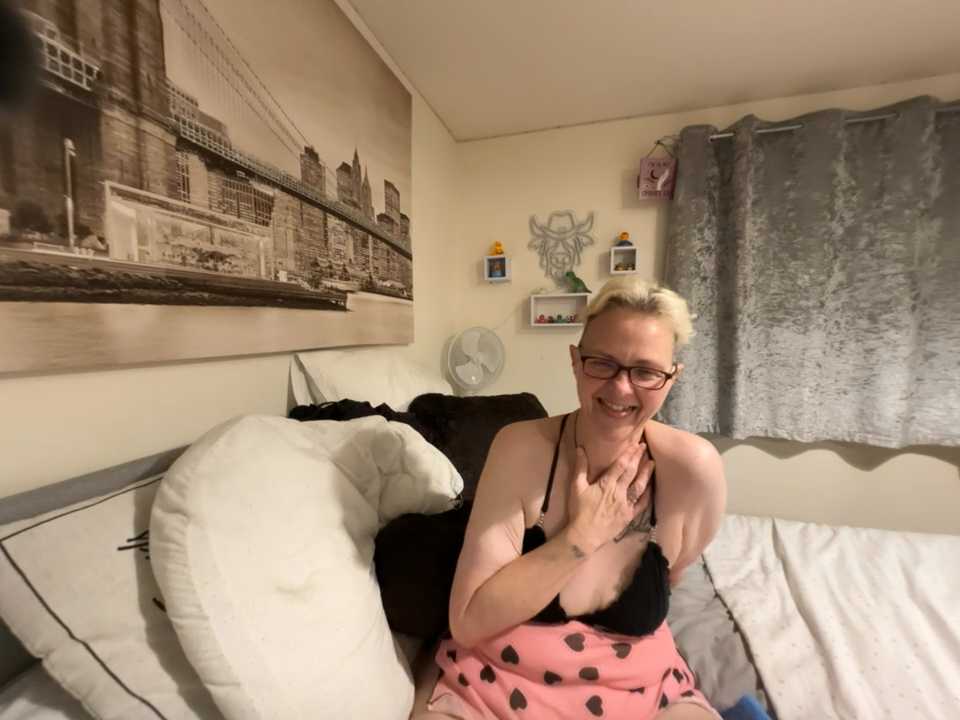 Curvy-Jinx Stripchat recording – Oct 20, 2026