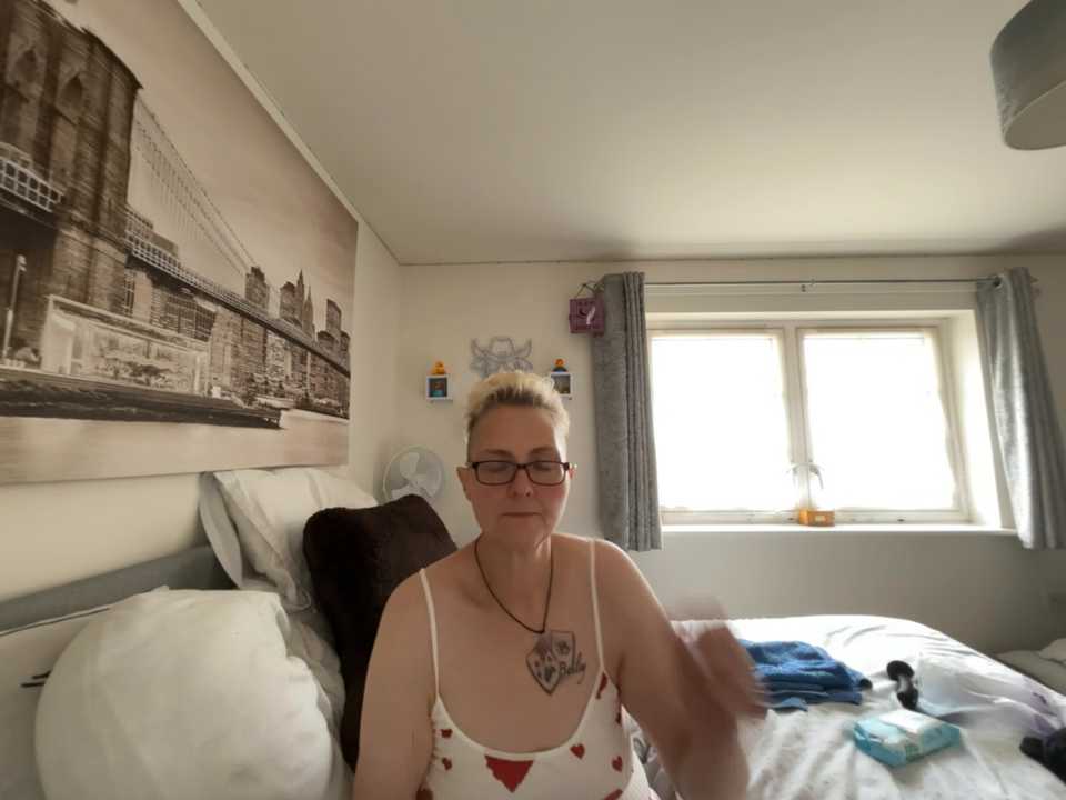 Curvy-Jinx Stripchat recording – Oct 20, 2026