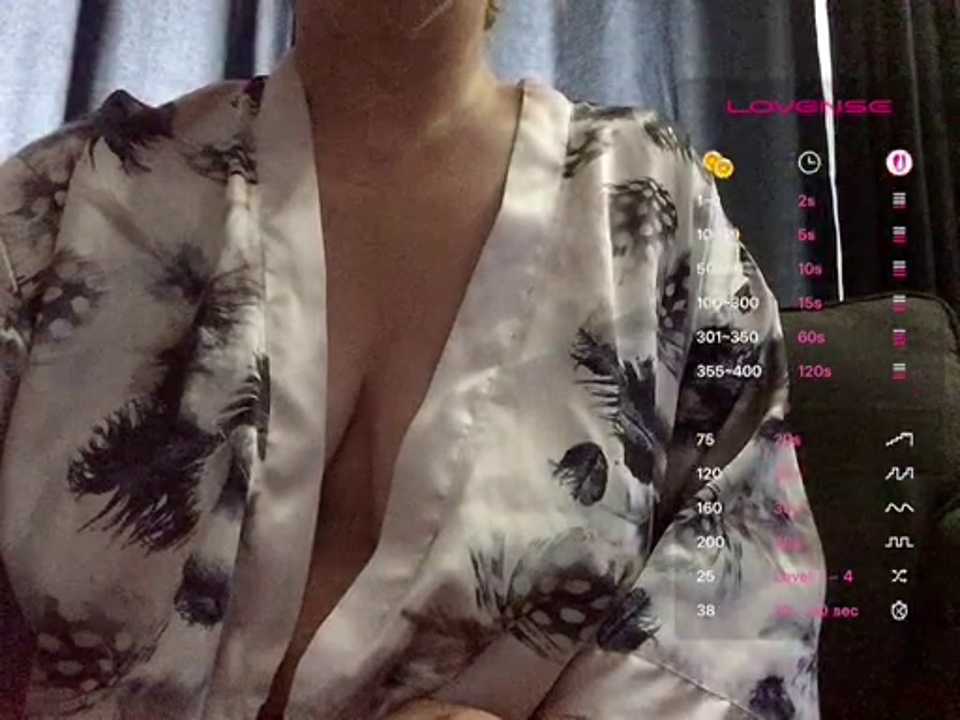 Curvy-ScottishX Stripchat recording – Oct 15, 2026
