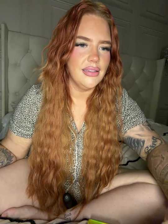 CurvyGirlMyla