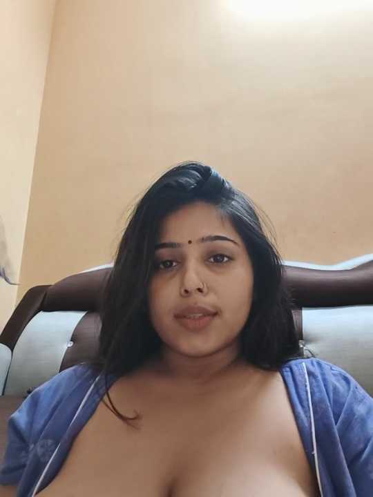 Cute-Simmi69