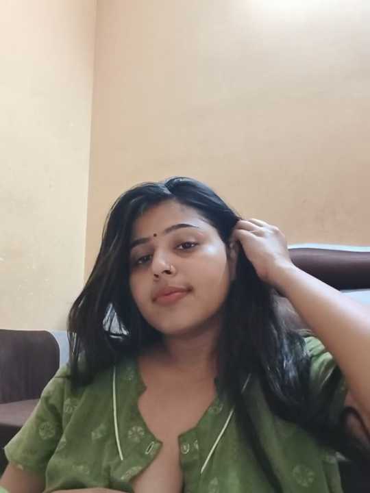 Cute-Simmi69