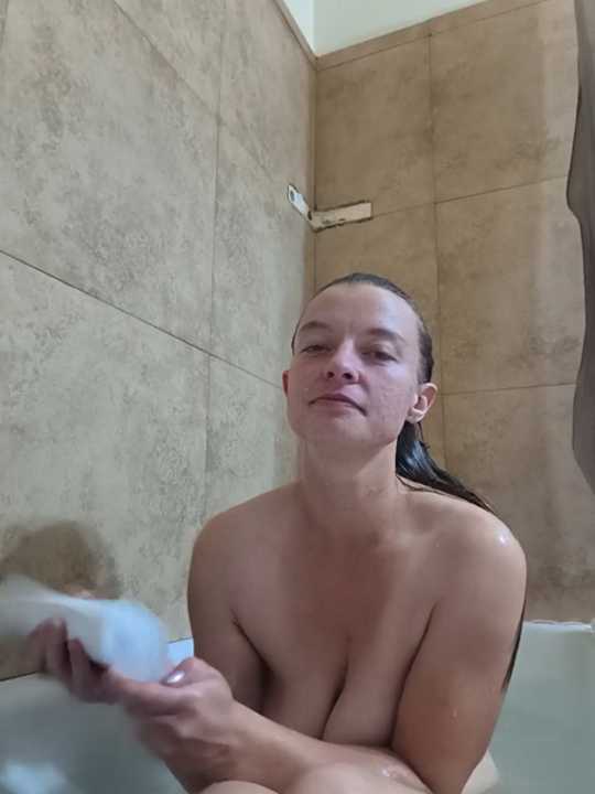 DaddysNaughtyGirl- cam recording