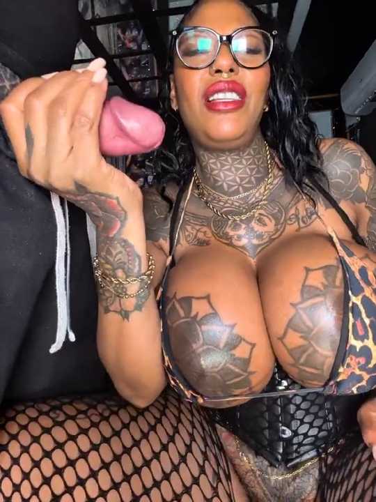 DarkDea Stripchat recording – Oct 20, 2026