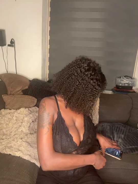 Darkdesiredesiree
