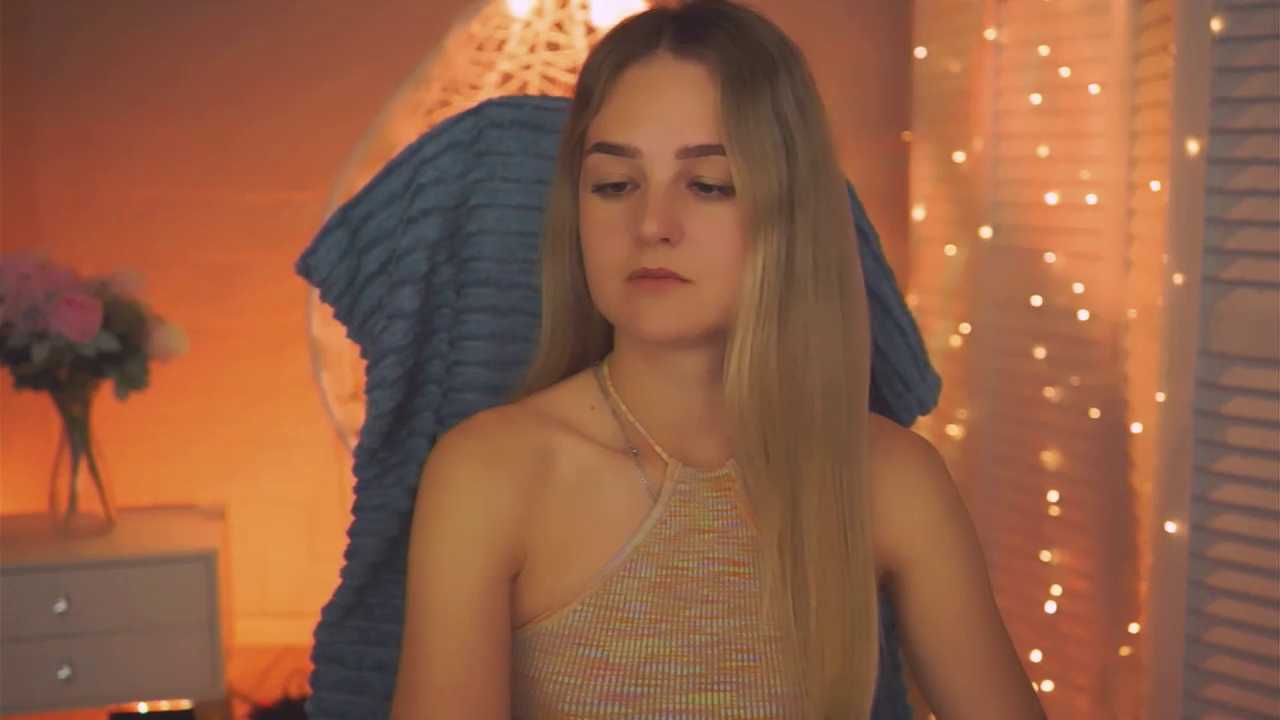 DeboraLarson cam recording
