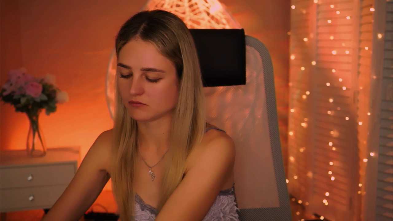 DeboraLarson cam recording