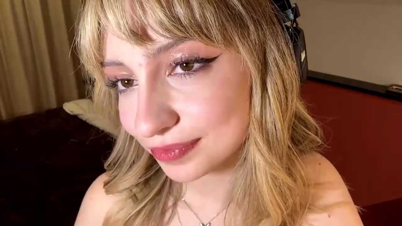 DeenaAshraf cam recording