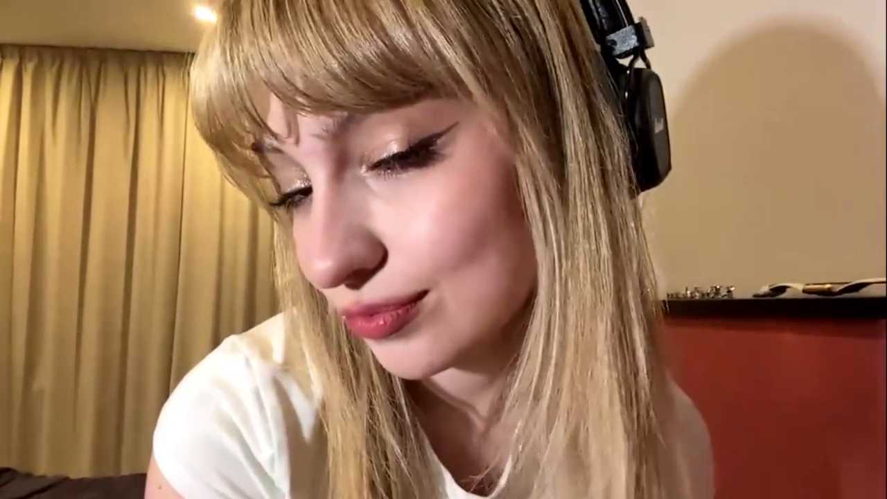 DeenaAshraf cam recording