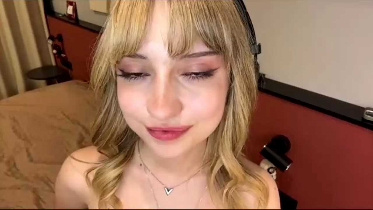 DeenaAshraf cam recording