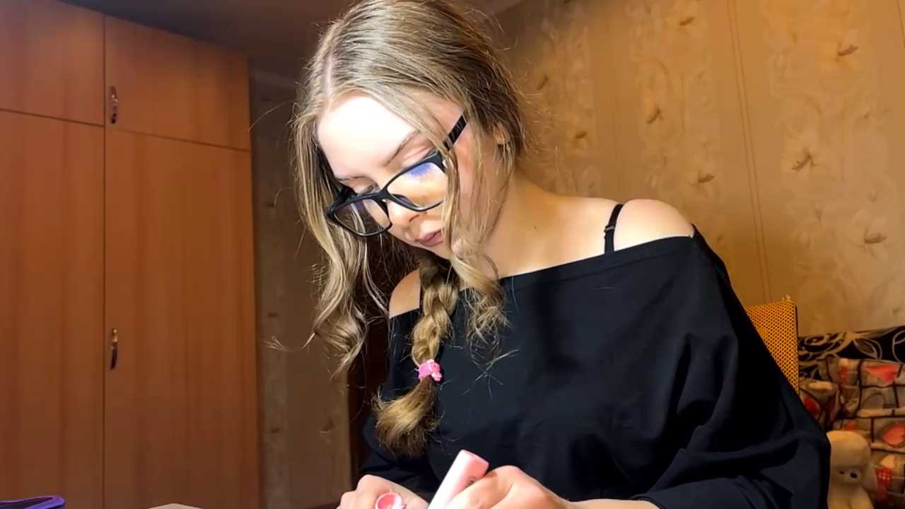 DelcieLipari cam recording