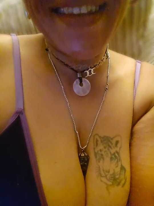 Delish_Lilith cam recording