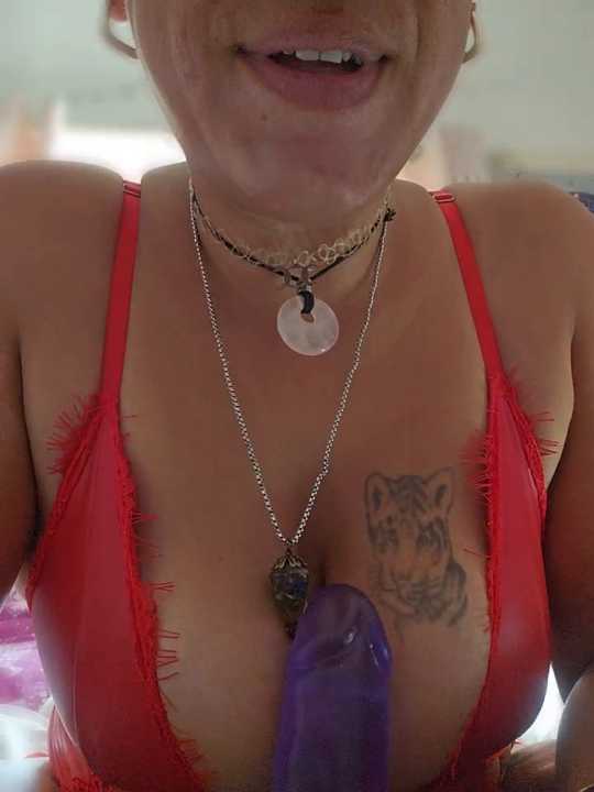 Delish_Lilith cam recording