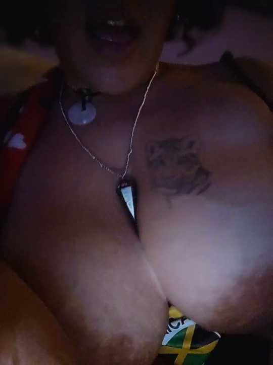Delish_Lilith cam recording